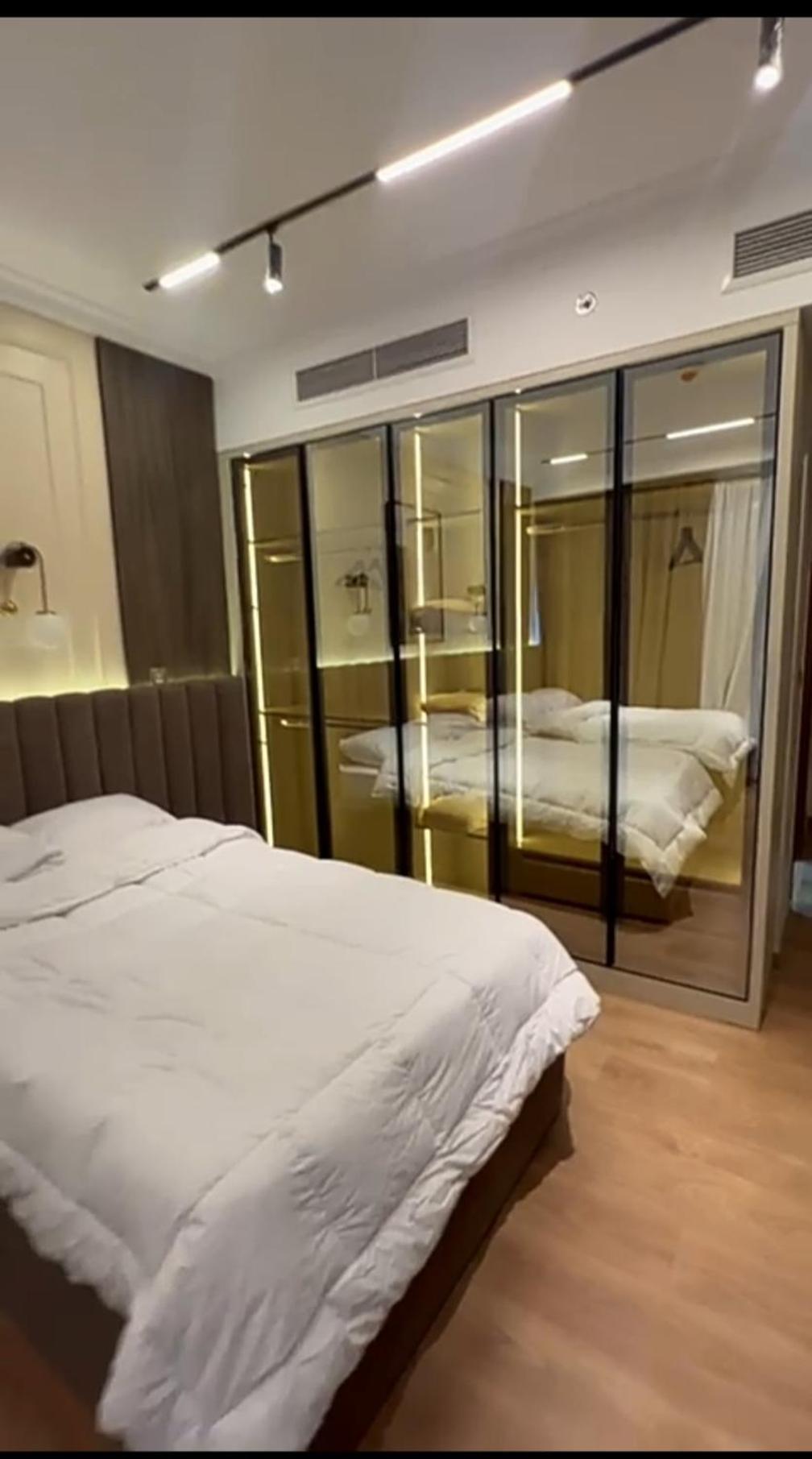 Apartment بفندق هىلتون المعادي عالنيل Tower Resident غرفتان وثلاثة