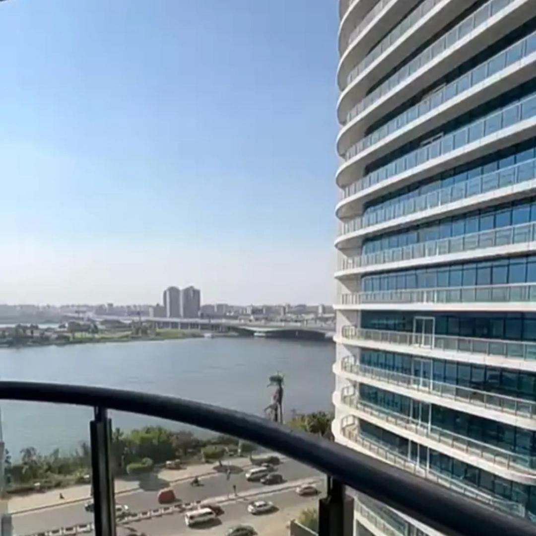 بفندق هىلتون المعادي عالنيل Tower Resident غرفتان وثلاثة Cairo